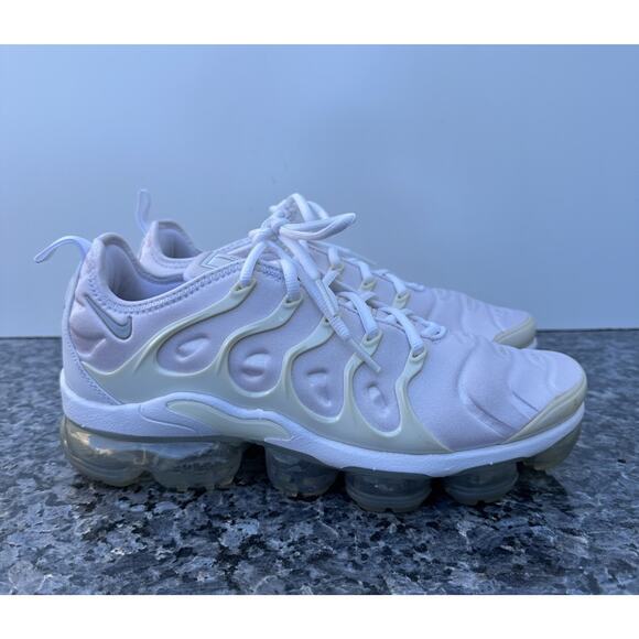 Running Shoes Platinum Vapormax Plus Nike Air Vapormax Plus